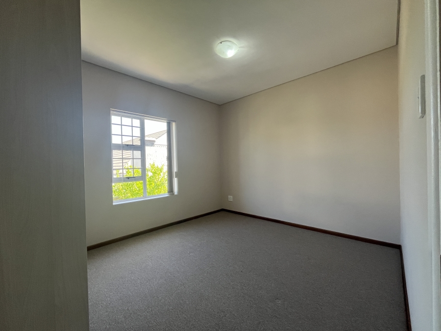 2 Bedroom Property for Sale in Heiderand Western Cape